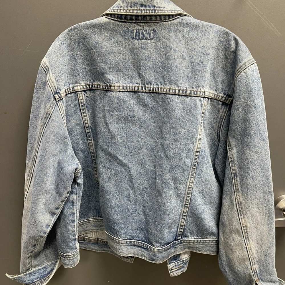Baccini Blue Denim Jacket with Floral Embroidery, Sz 20 - Picture 2 of 11